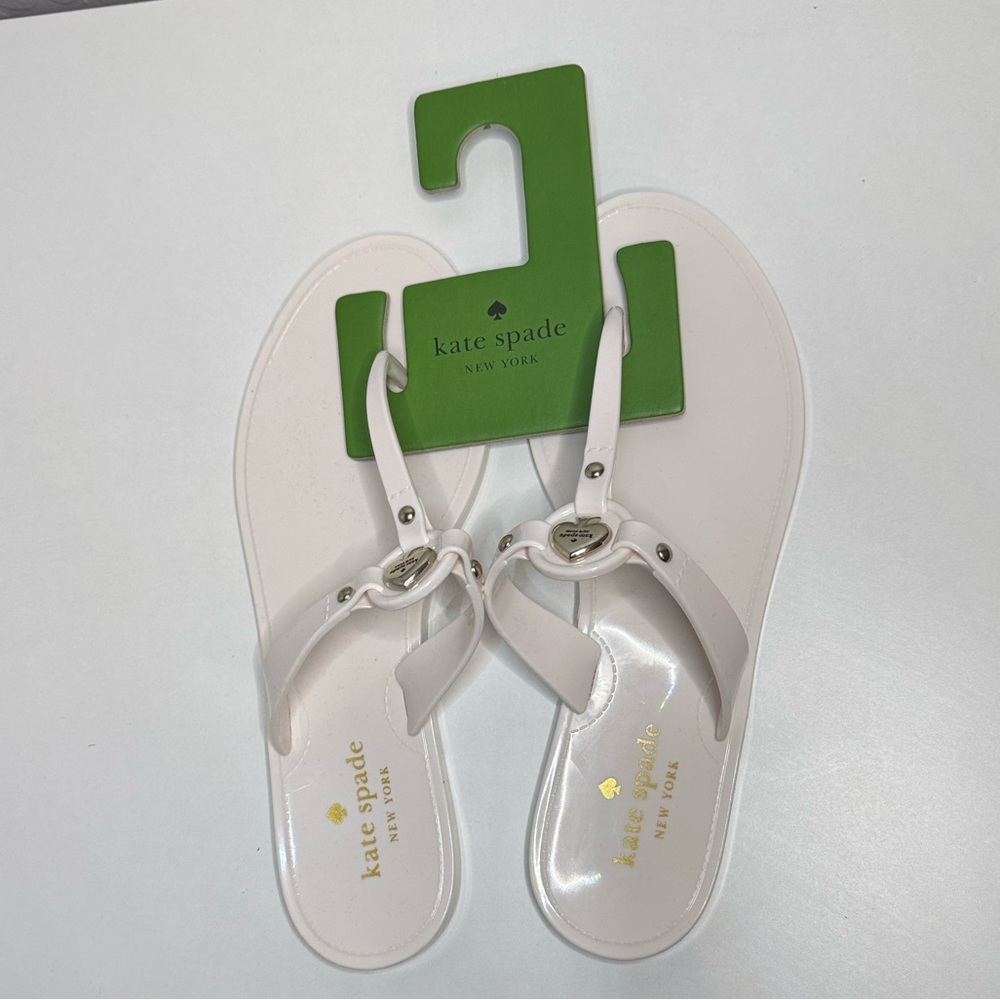 New kate spade pale pink jelly T-strap sandals with gold spade charm Size 8